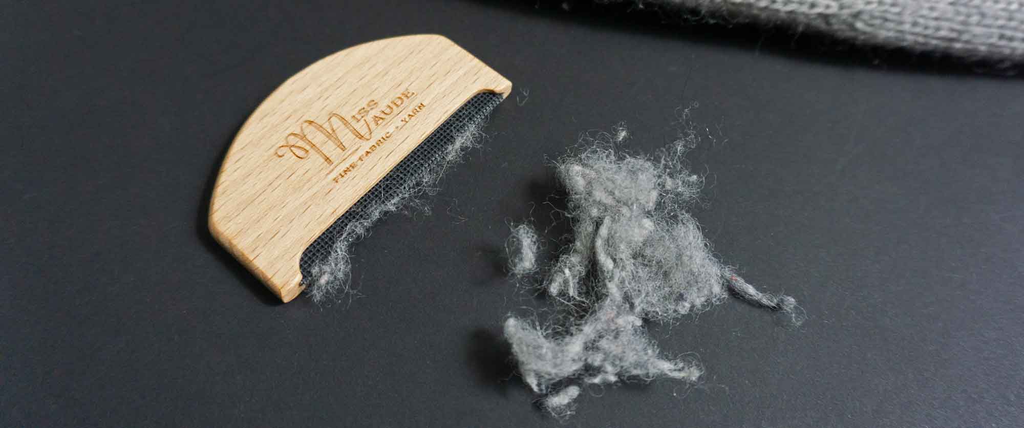 Knitting Essentials - Pilling Comb