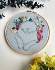 Kitty Bouquet - Embroidery Hoop Kit, Nest Embirdery