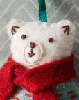 Polar Bear Felt Craft Mini Kit: English
