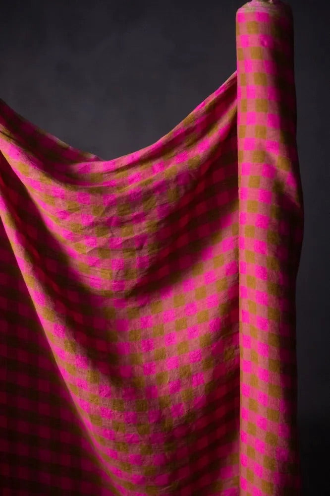 Rhubarb Toffee Check Laundered Linen Fabric