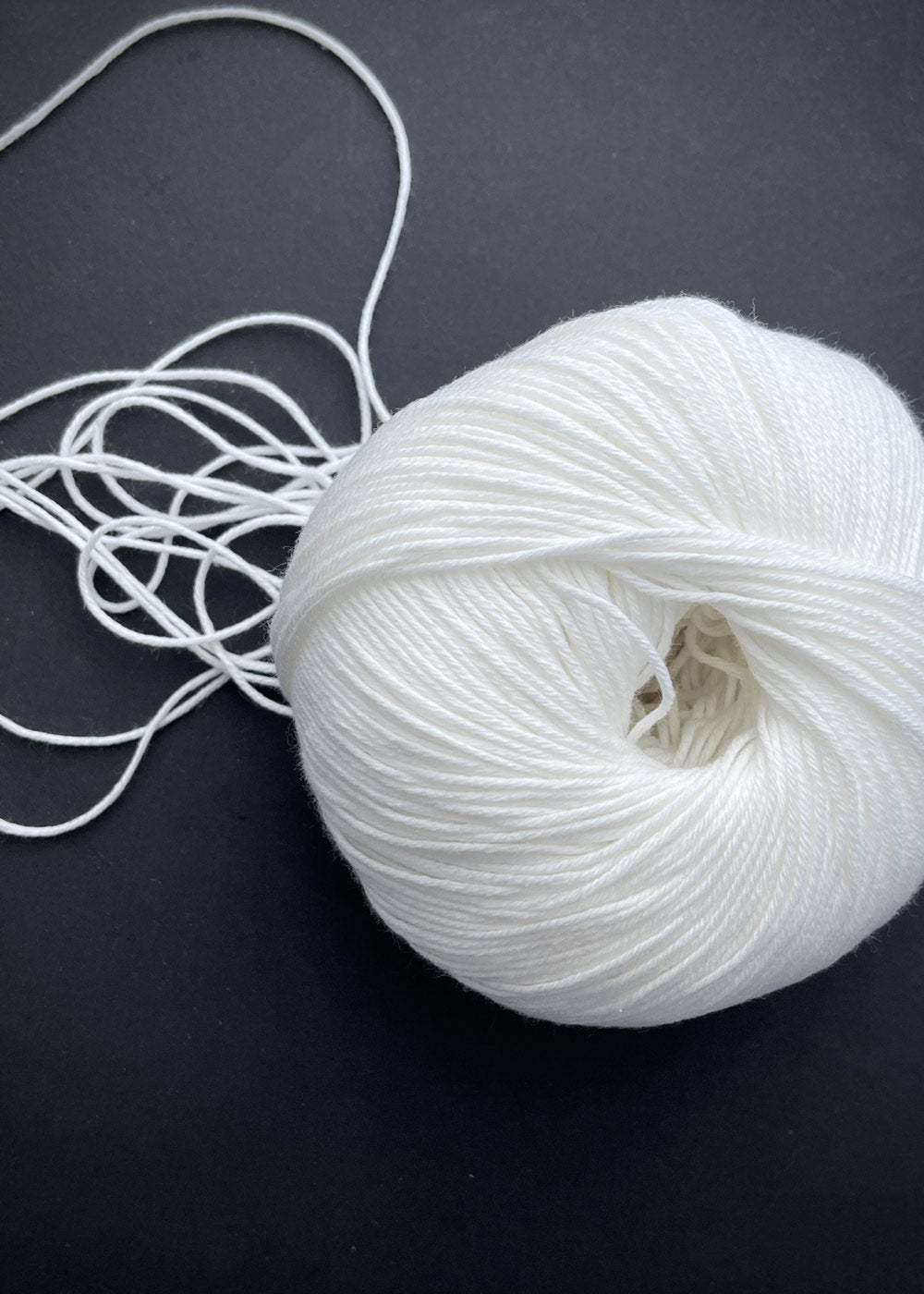 Bio Sesia 5 Organic Cotton Yarn 4ply. Ice 910