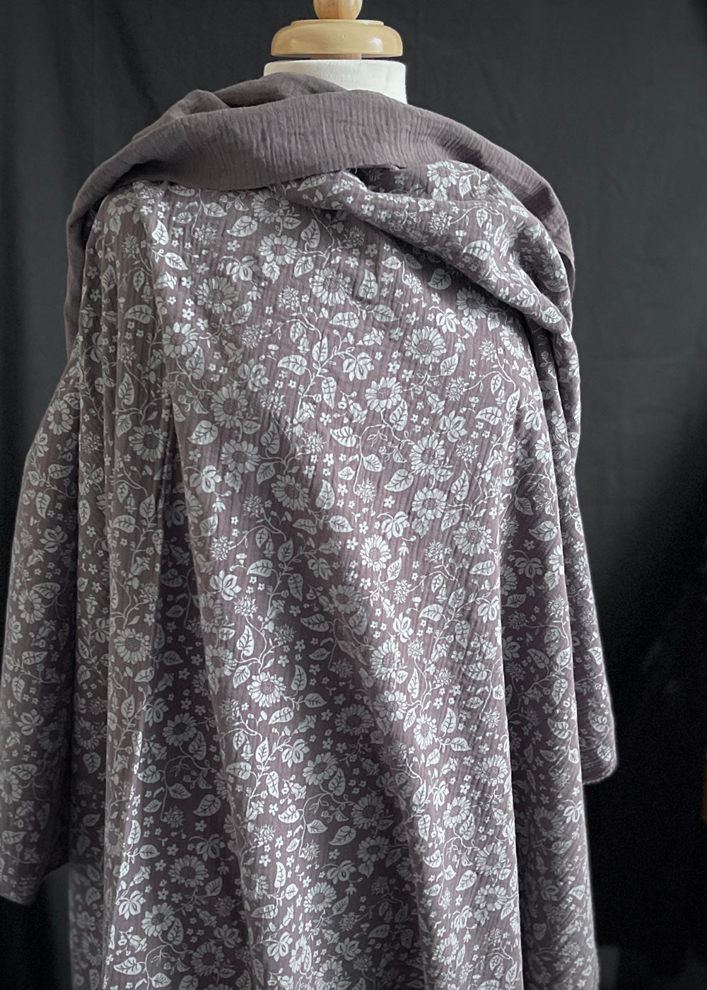 Cotton Double Gauze Indigo Flowers Miss Maude