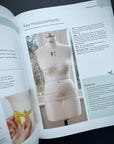 Dressmaking - The Easy Guide. Helen Rhiannon