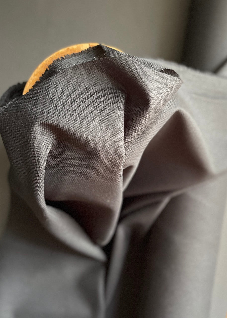 Interfacing - knitted, mid weight. Black