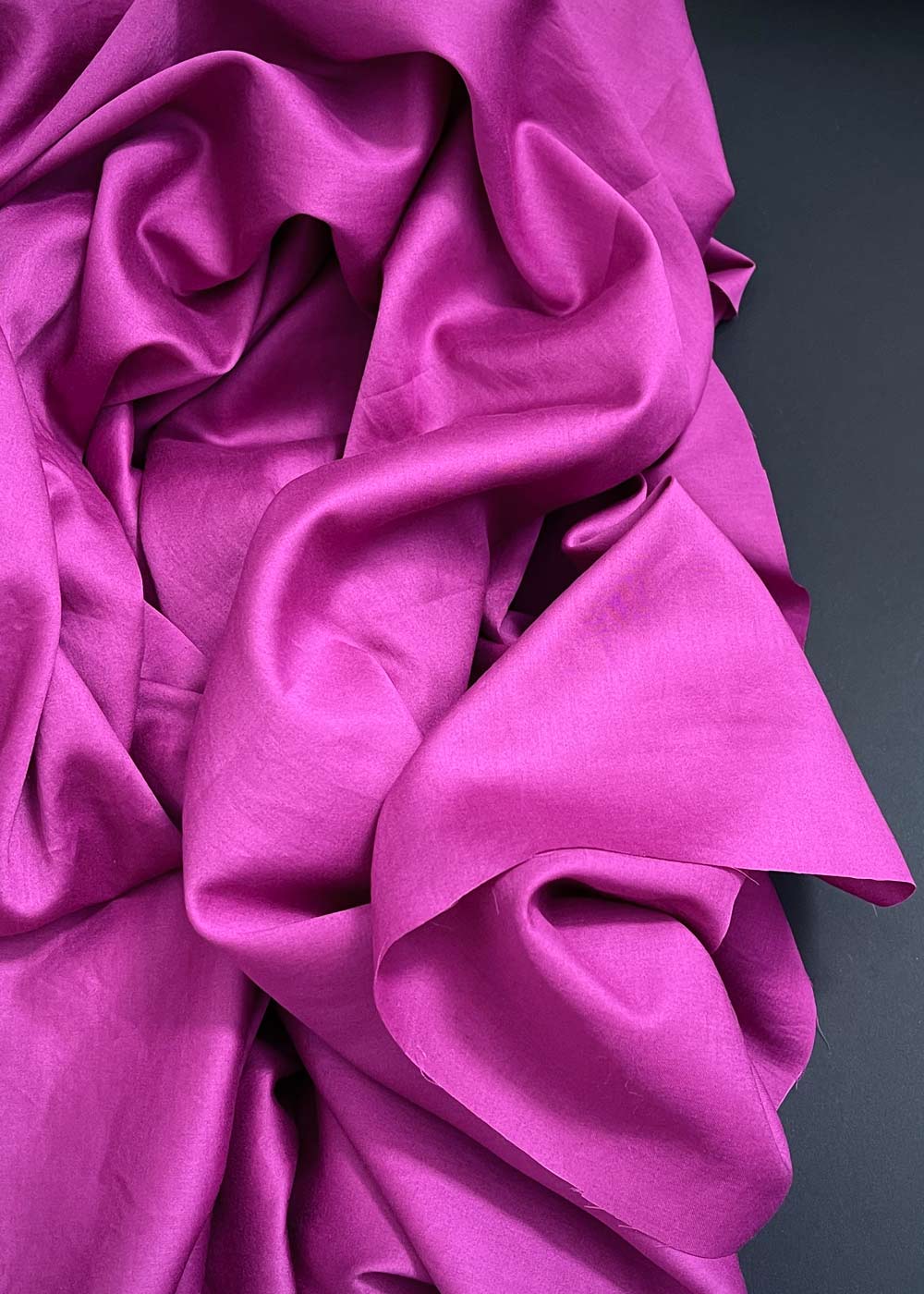 Luxe Cotton Sateen, Viva Magenta Miss Maude Luxe Cotton Sateen, Viva Magenta Miss Maude