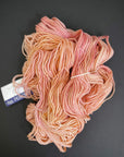 Malabrigo. Rios Merino Worsted 10ply. Peachy 695