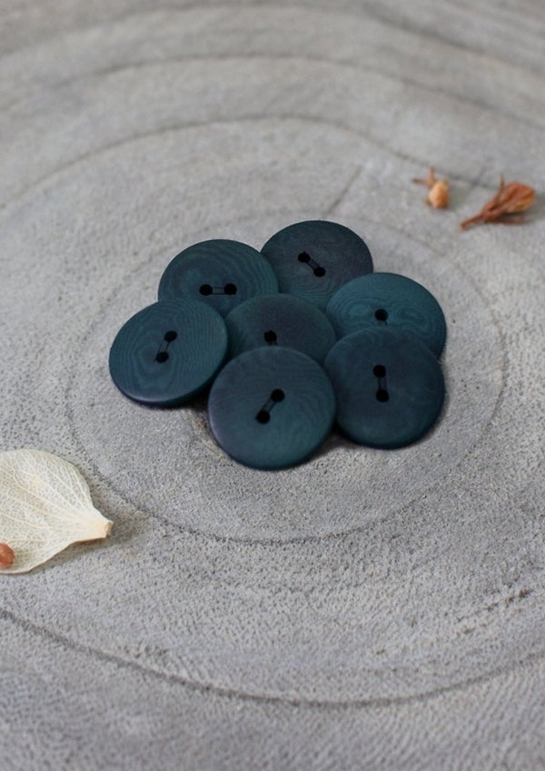 Palm Corozo Buttons - Forest.
