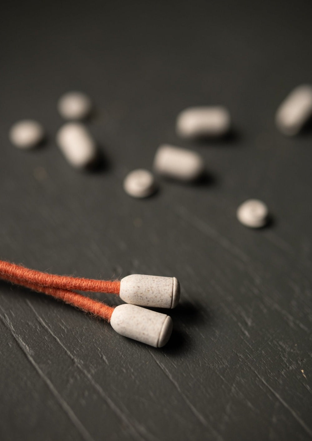White Fizz Cord Stop