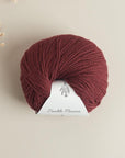 Along Avec Anna. Double Merino 8ply, Grenat
