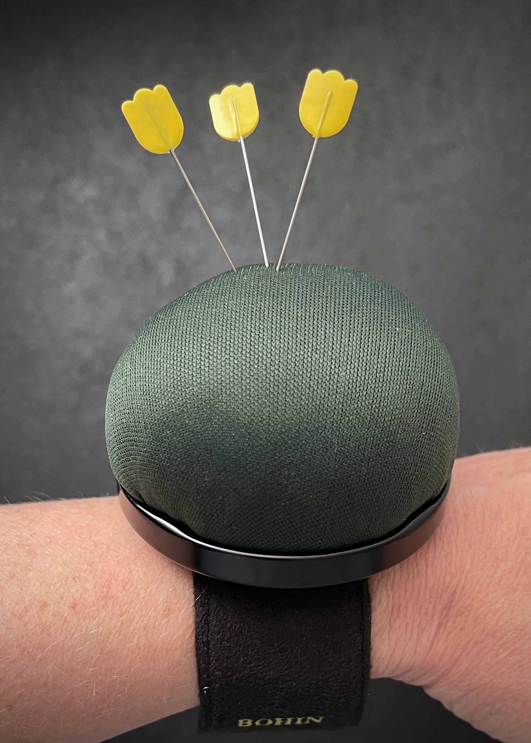 Bohin Soft Strap Wrist Pin Cushion