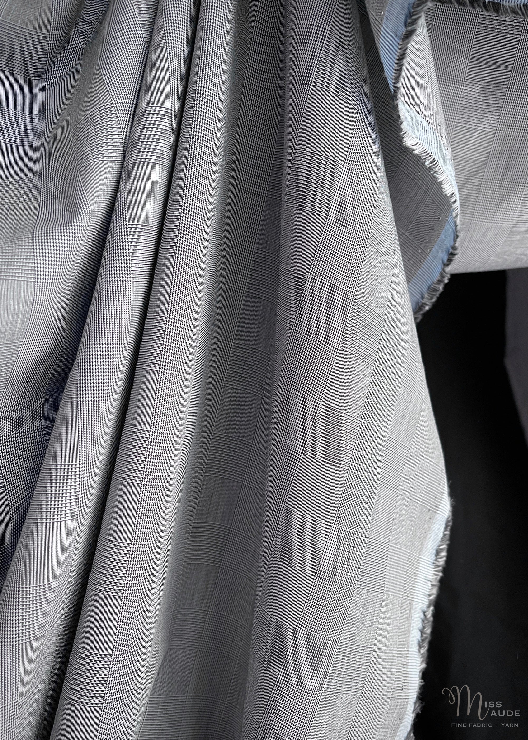 Japanese Cotton Poplin Typewriter Cloth. Fine Black Check