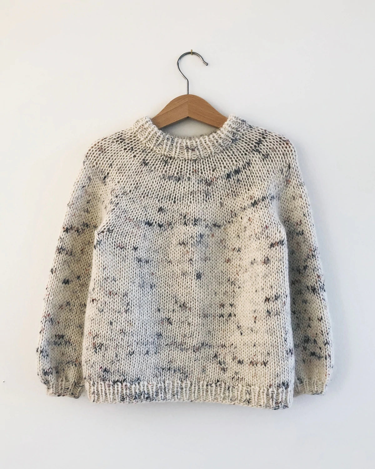 Novice Sweater Junior, Petite Knit. Knitting Pattern