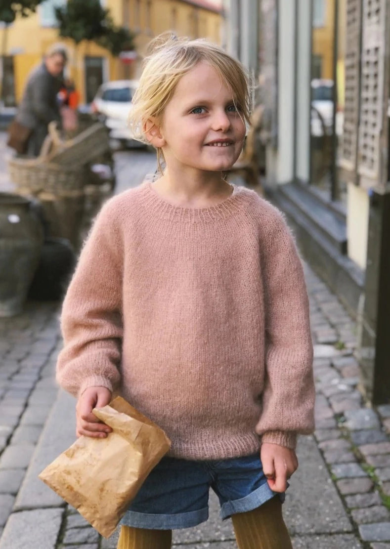 Novice Sweater Junior - Mohair Petite Knit. Knitting Pattern