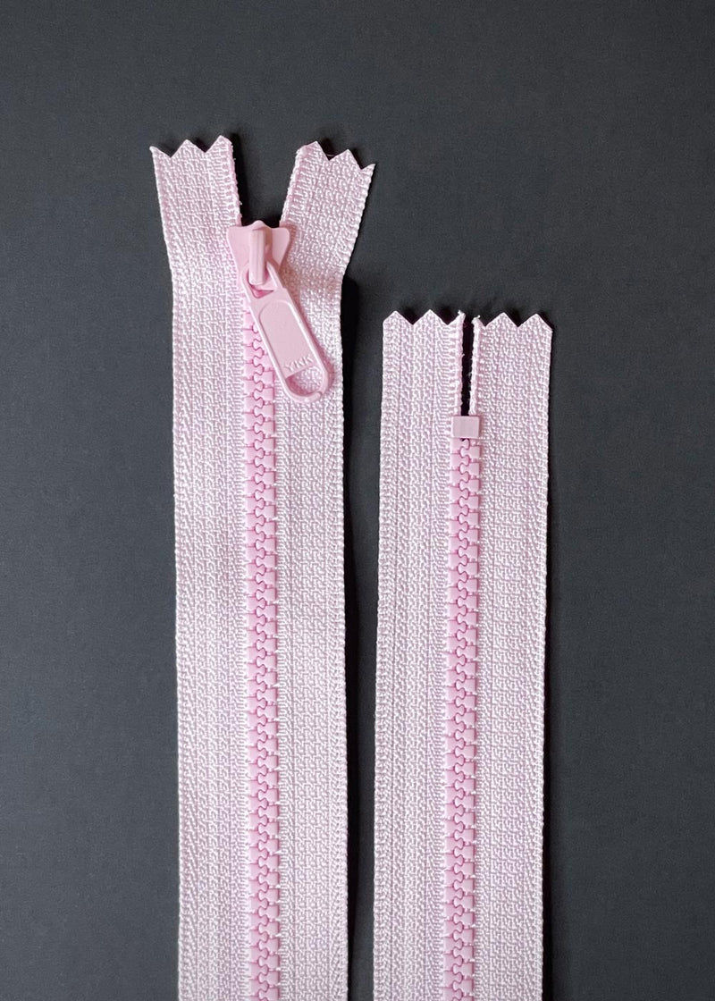 YKK Vislon 3 Zip. Light Pink 40cm