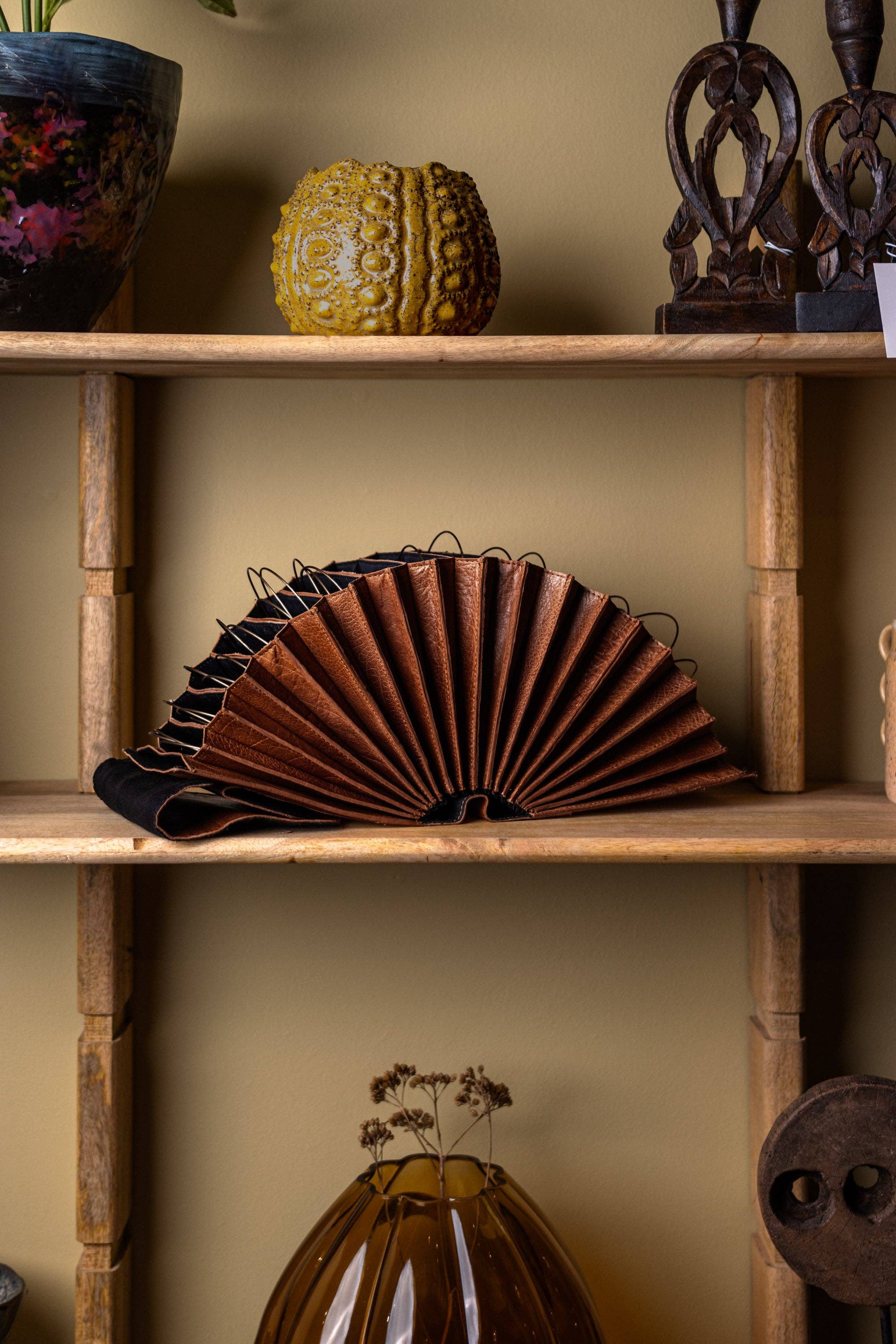Betina XL Needle Case: Rich Brown