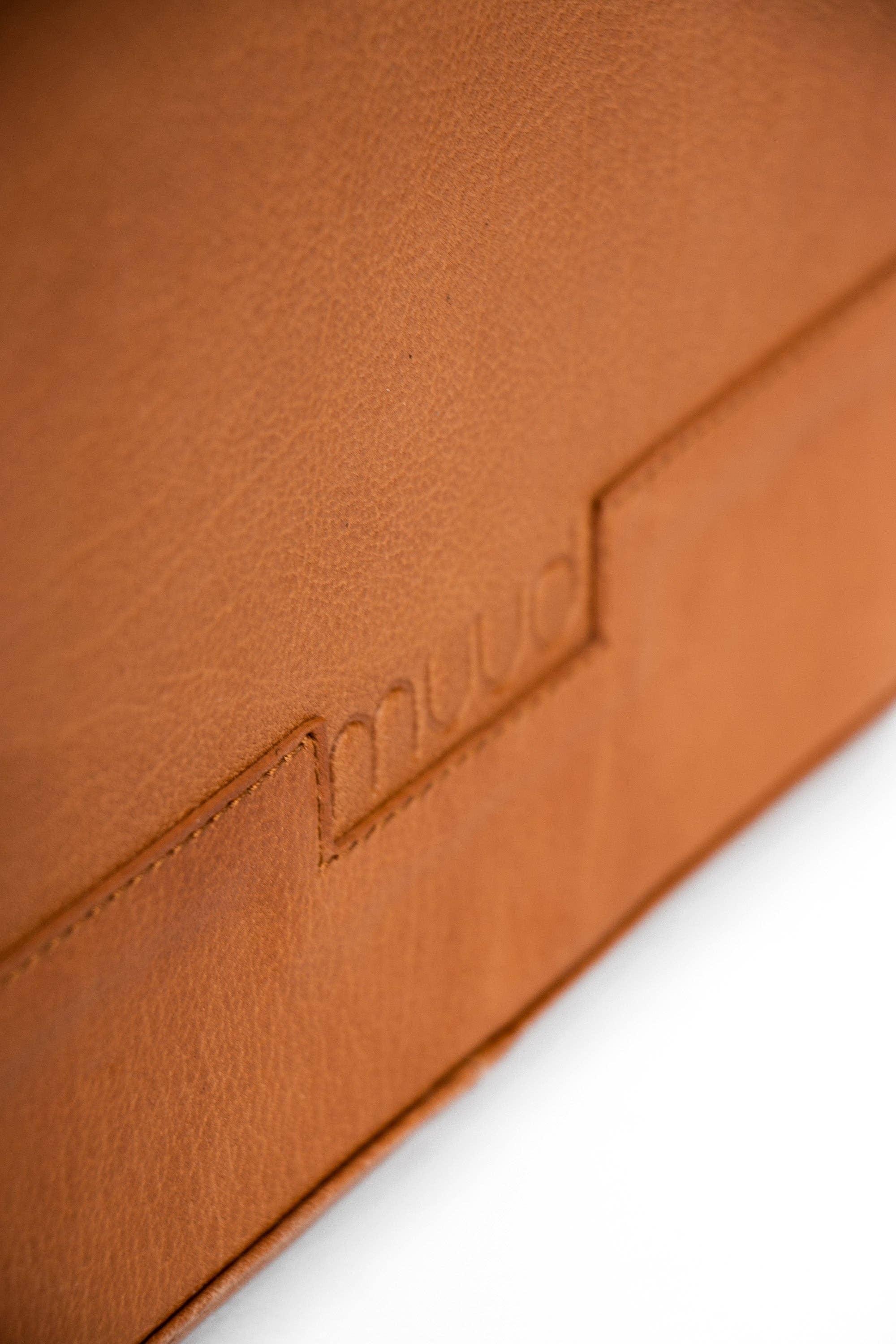 muud, Voss Needle Case: Whisky