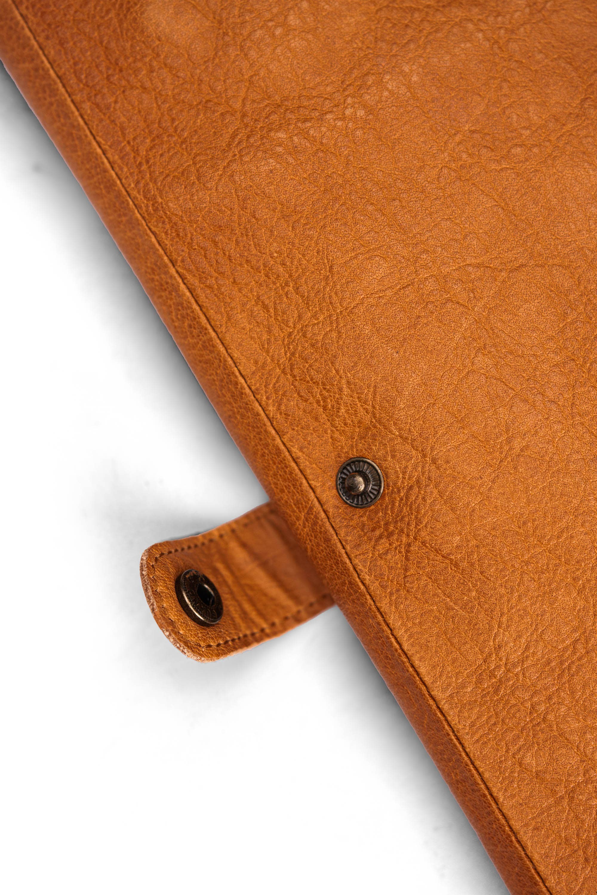 Lucy Needle Case: Whisky