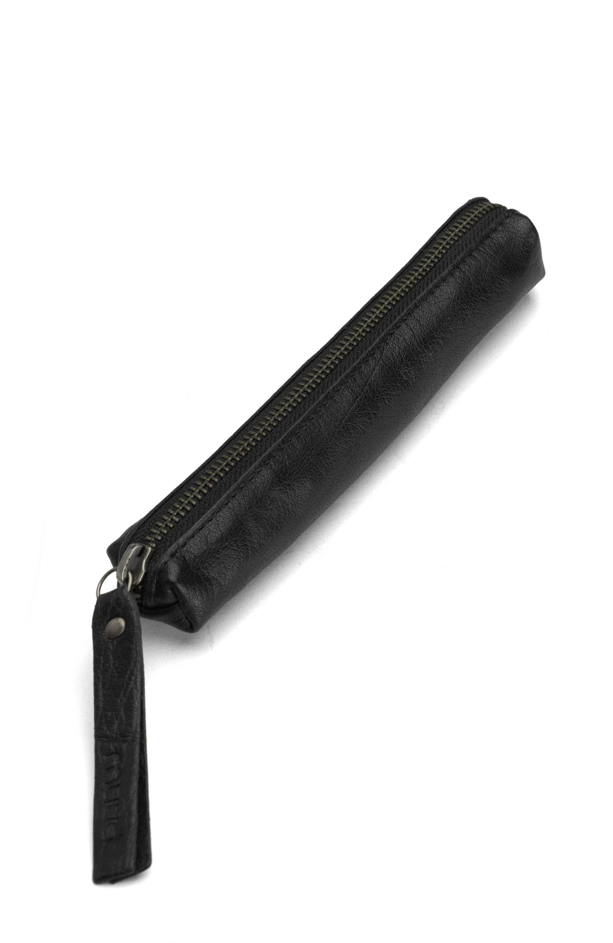 Hee Needle Case: Black