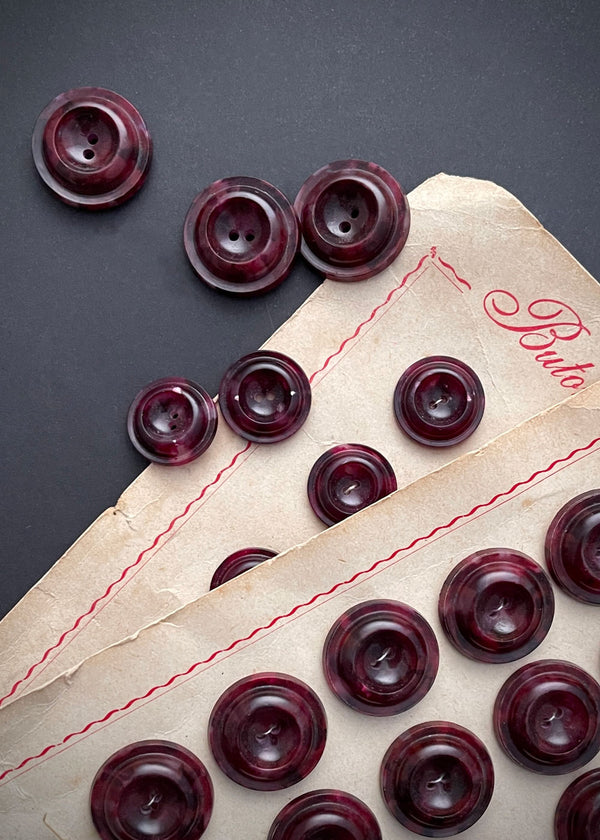 Vintage Buttons. Marbled Dark Purple 18mm or 24mm