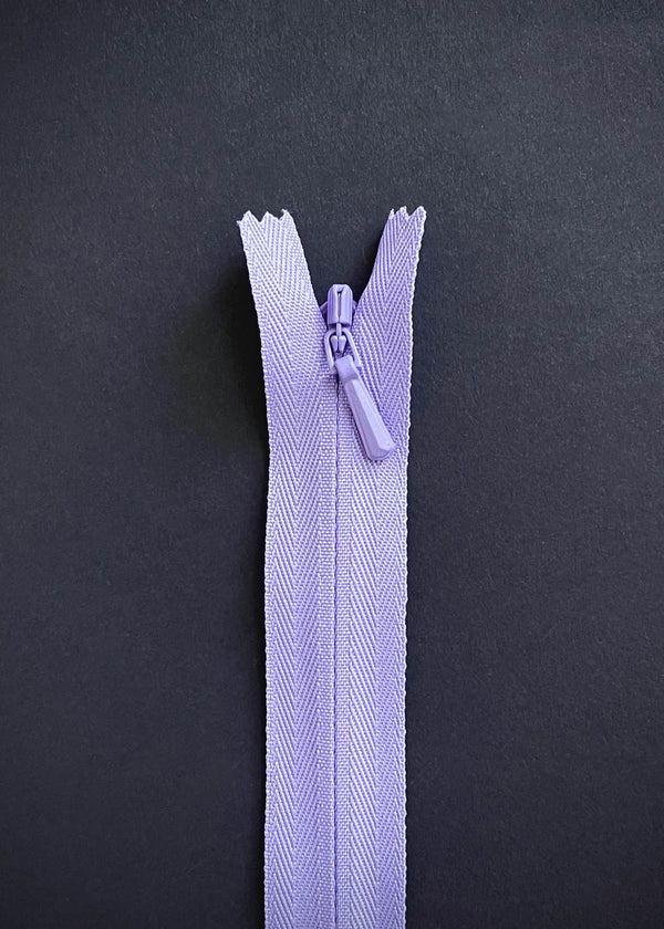 YKK Invisible Zip. Lilac