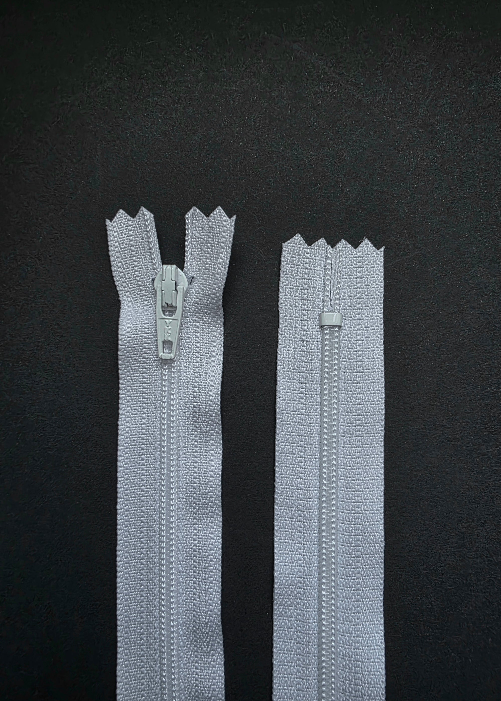 YKK Dress Zip. White