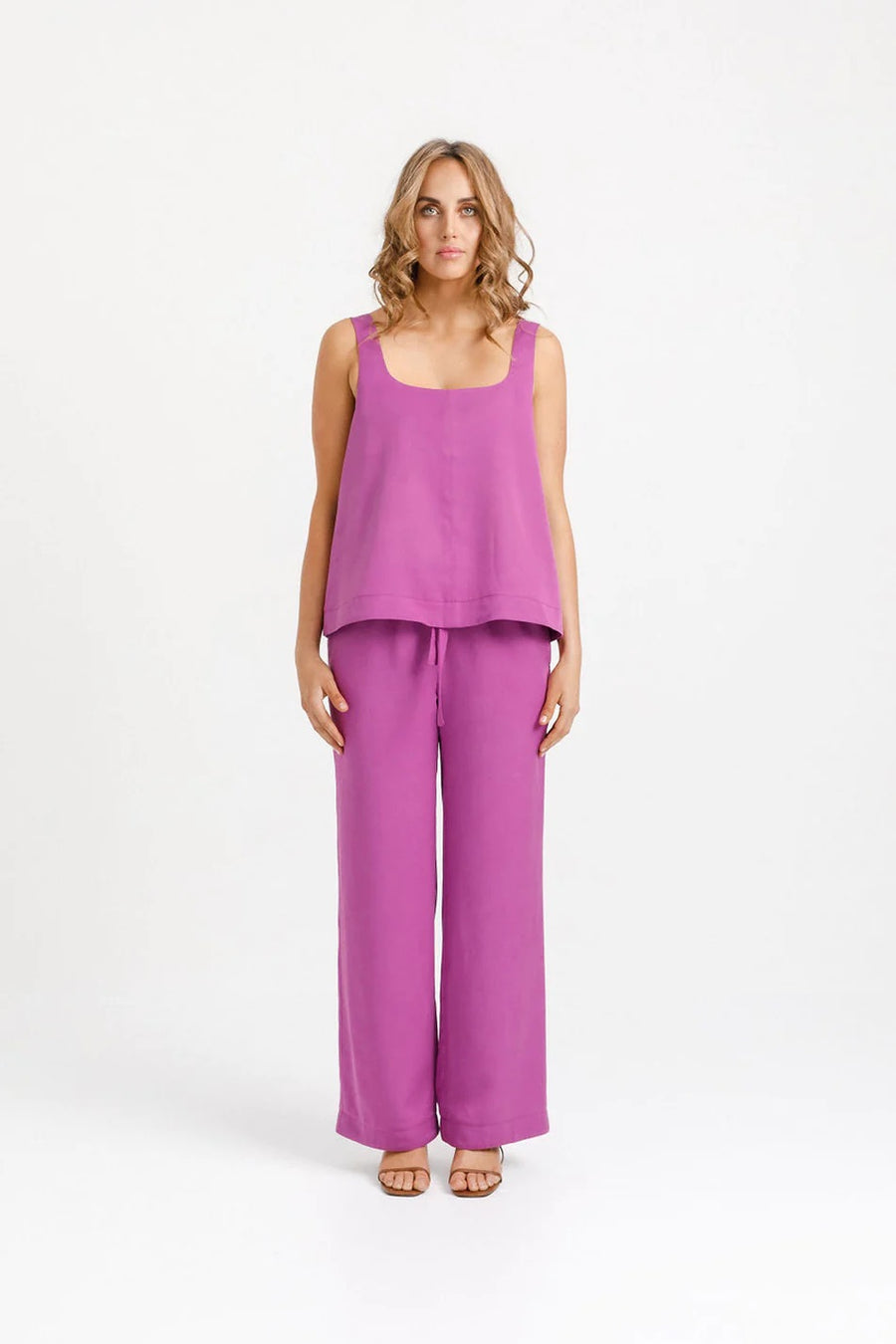 aalto_top_pink_front_2048x_99a 