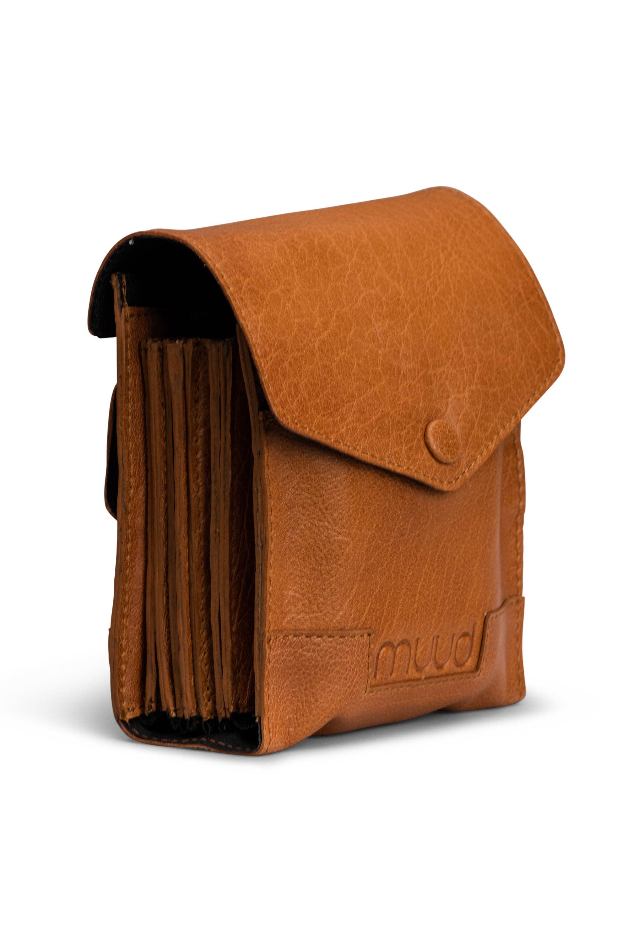 Betina Needle Case: Whisky