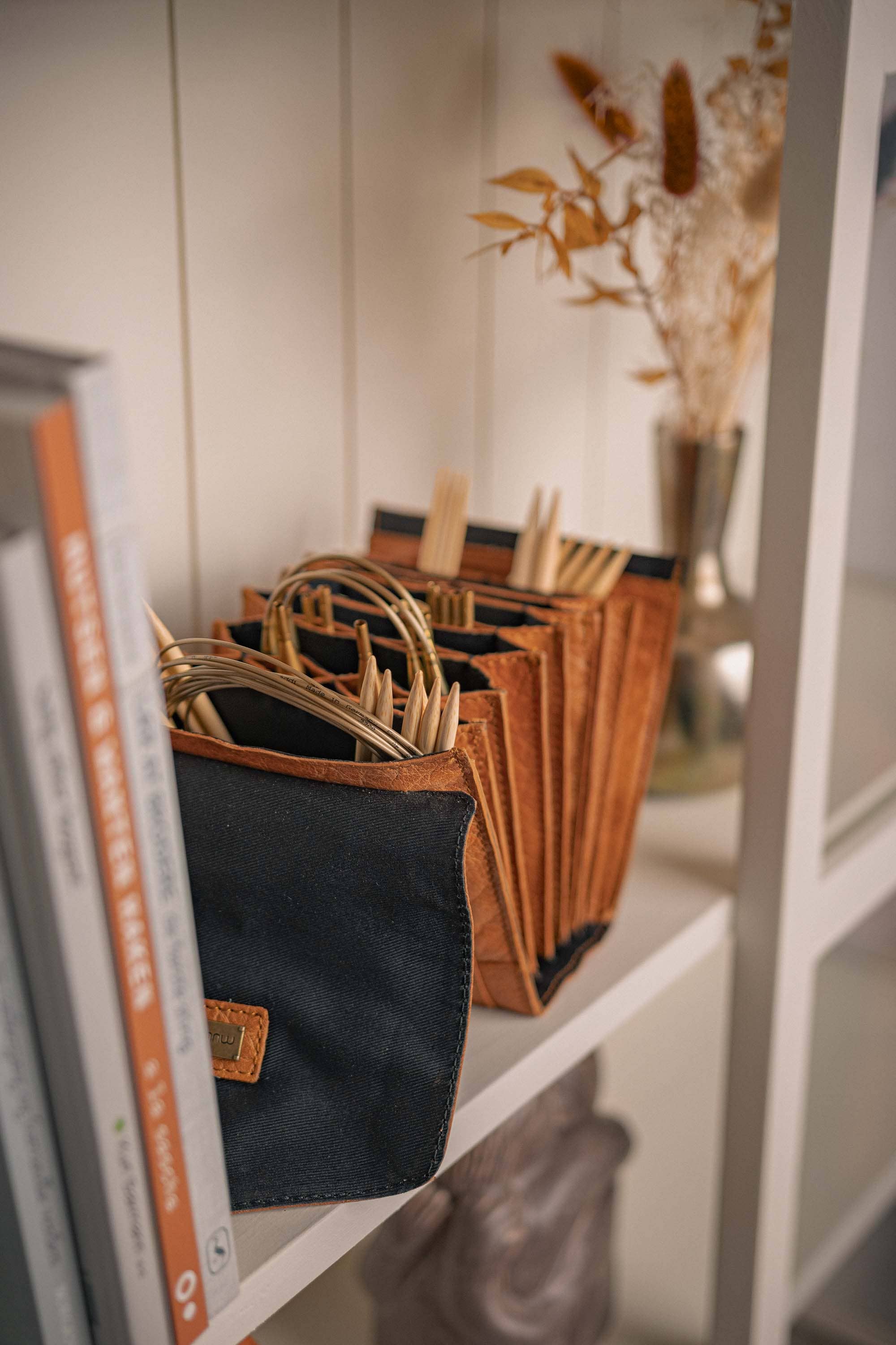 Betina Needle Case: Whisky