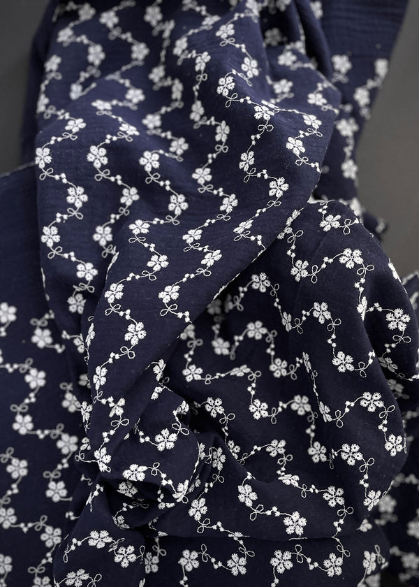 Double Gauze Broderie Anglaise - Navy