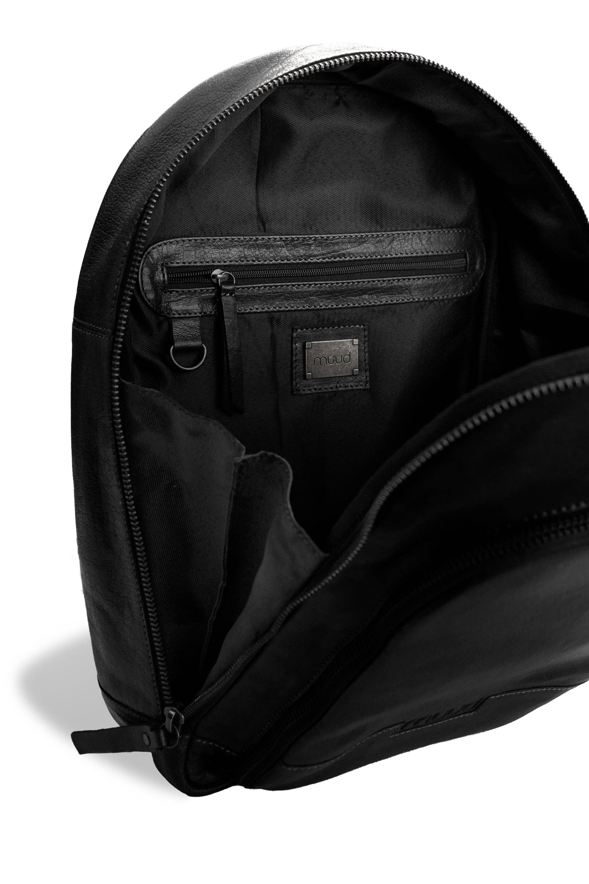 muud, Gwen Sling Bag: Black