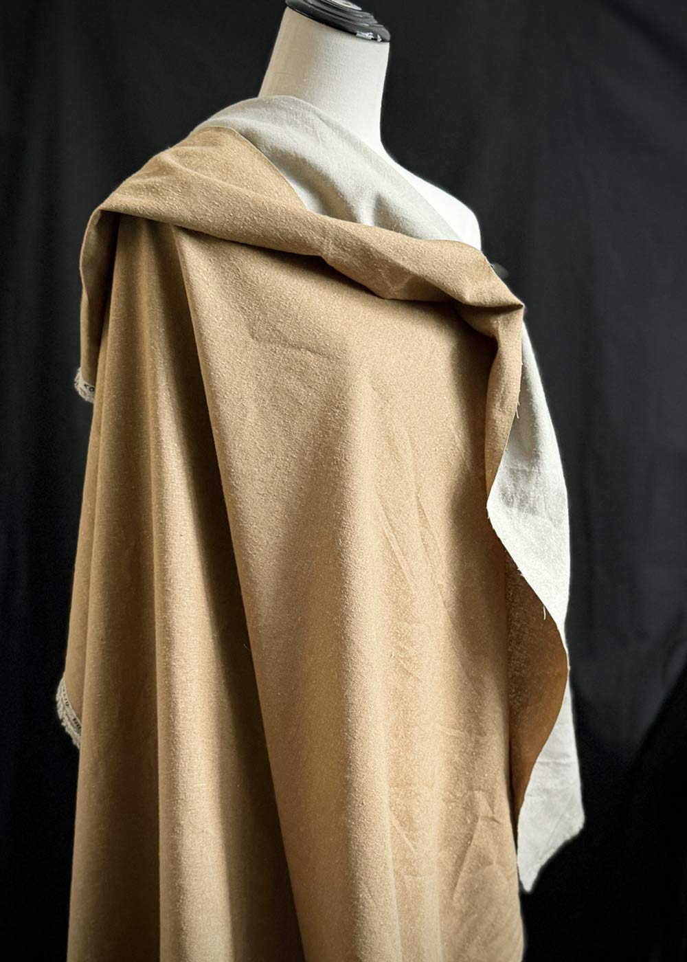 Contraire Rayon Hemp - Camel on Taupe