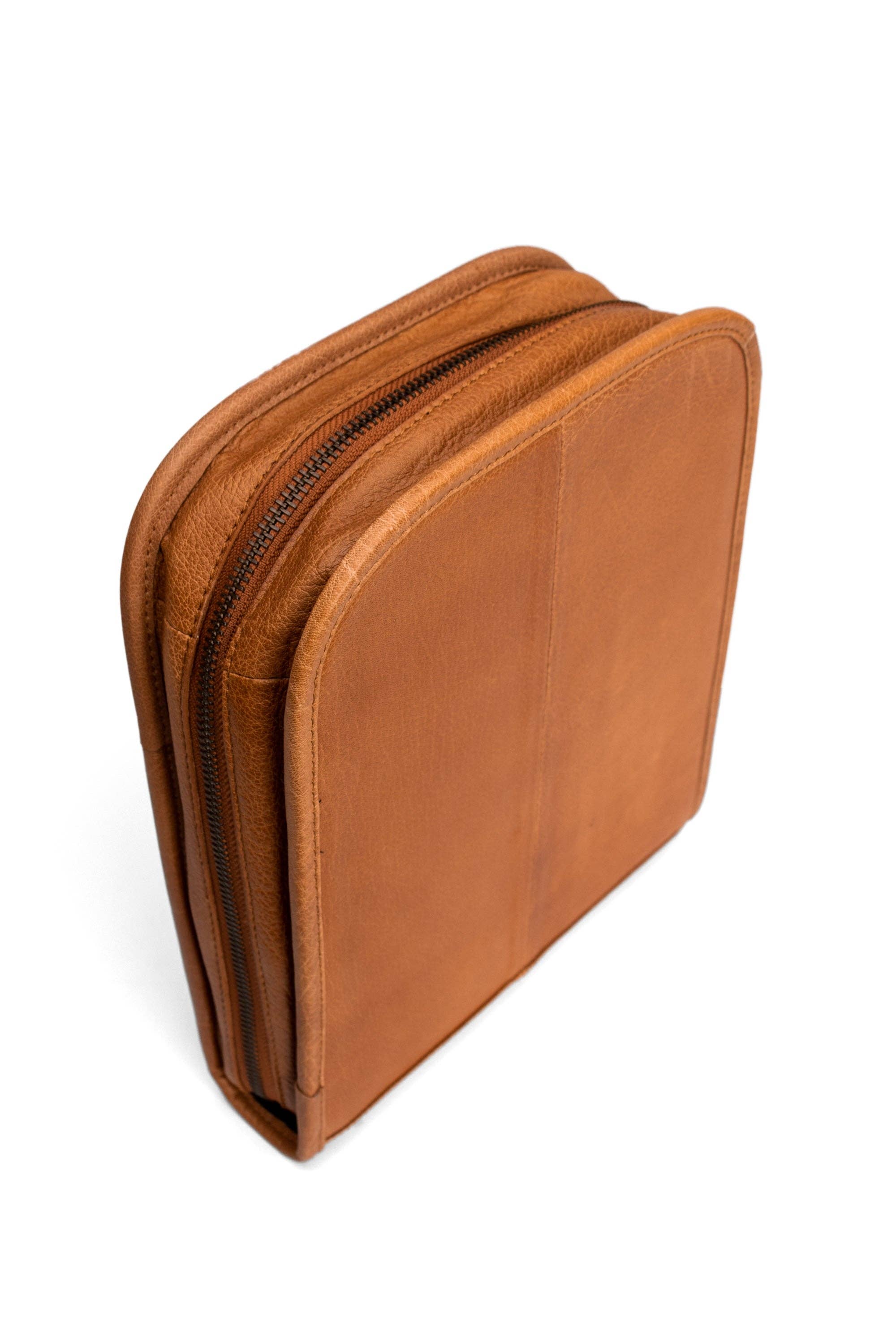 muud, Voss Needle Case: Whisky