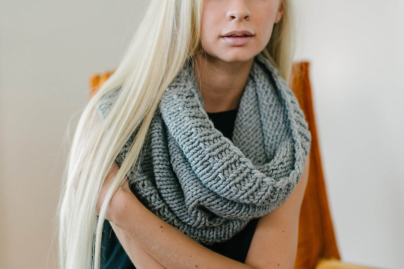 Eris Cowl, Jen Geigly. Print Knitting Pattern