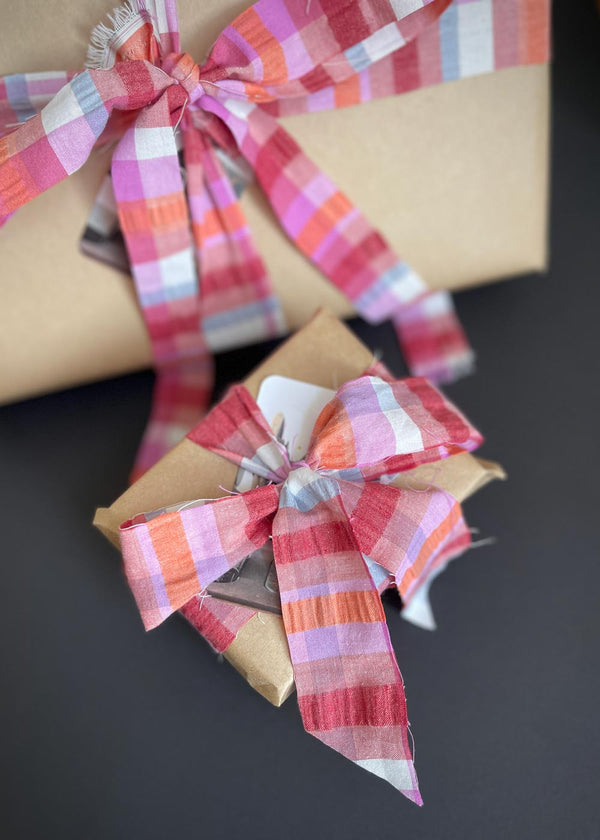 Gift Wrapping - Fabric Bows