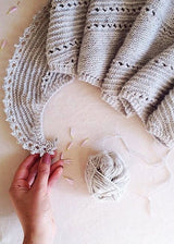 Hollows Shawl, Mandarine's Knitting Pattern