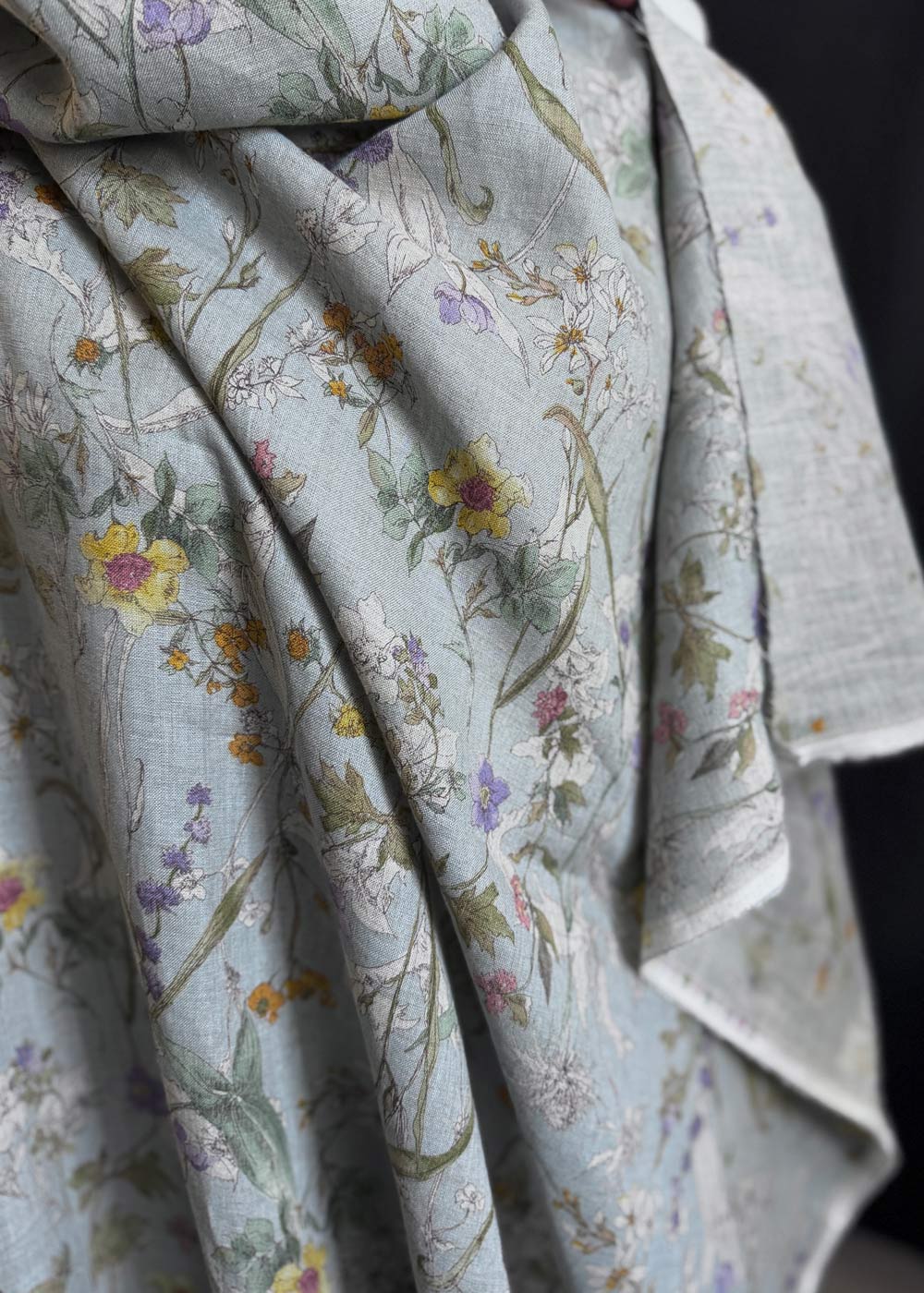 Meadow Bloom Linen - Grey Blue