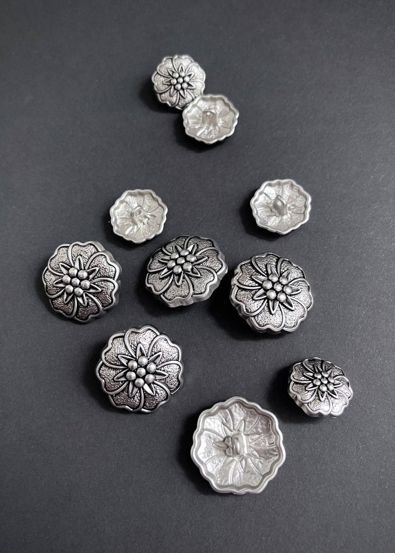 Metal Buttons - Floral Antique Silver