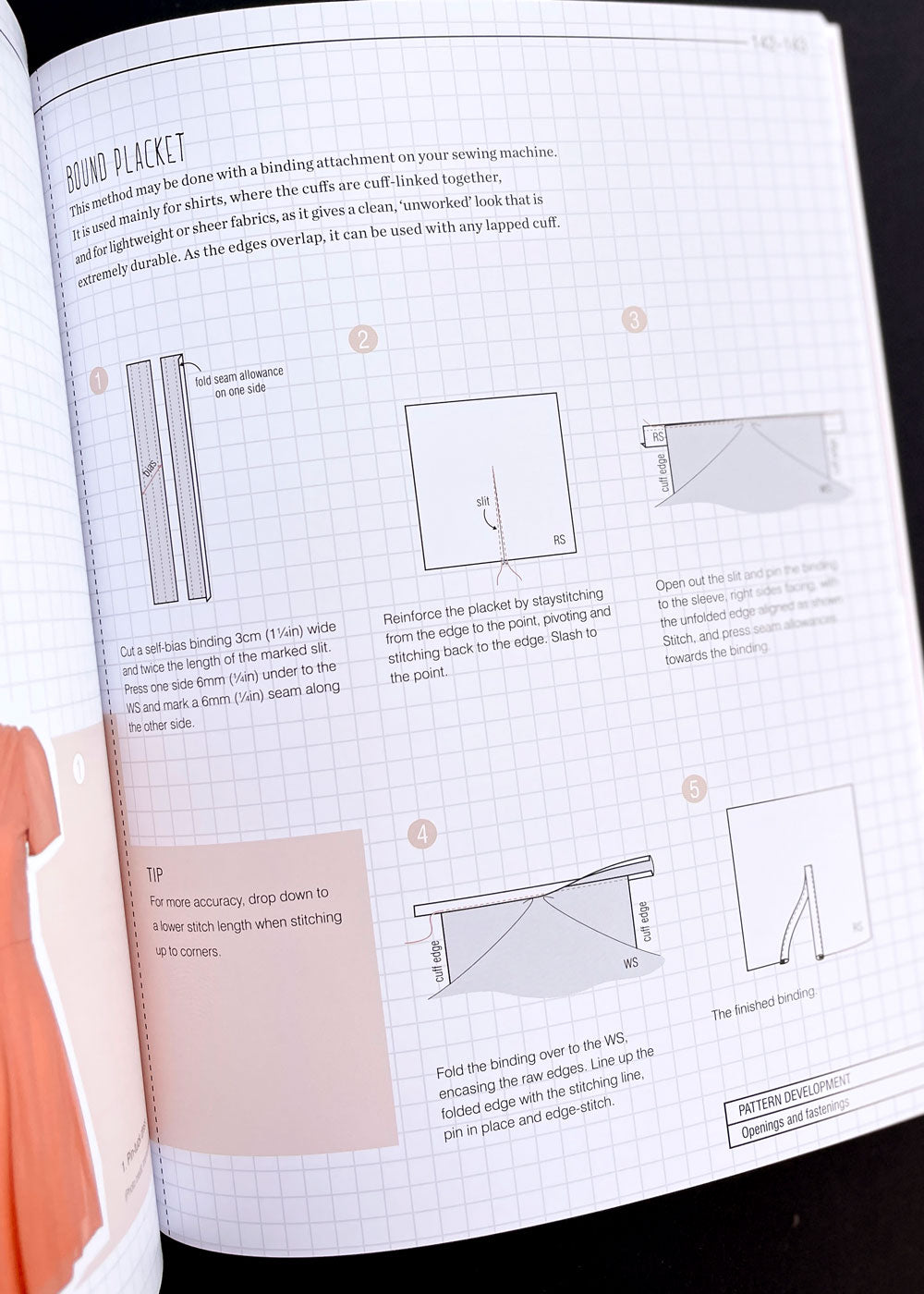 The Essential Guide to Pattern Making, Jo Barnfield