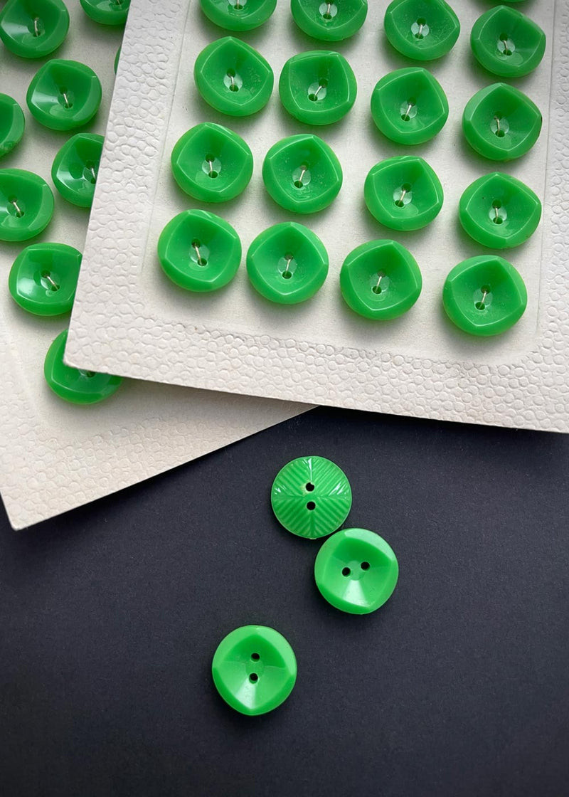 Vintage Buttons - Bright Green 15mm