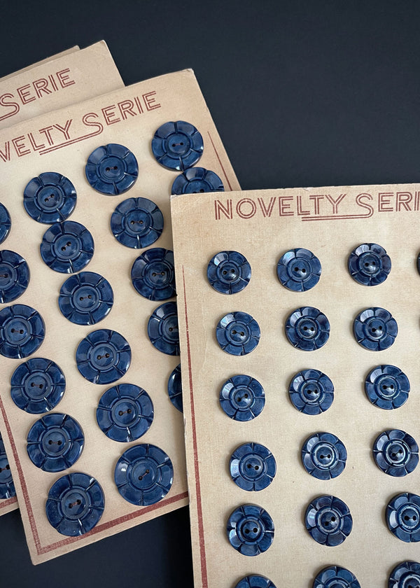 Vintage Buttons, Rosette Marble Blue. two sizes