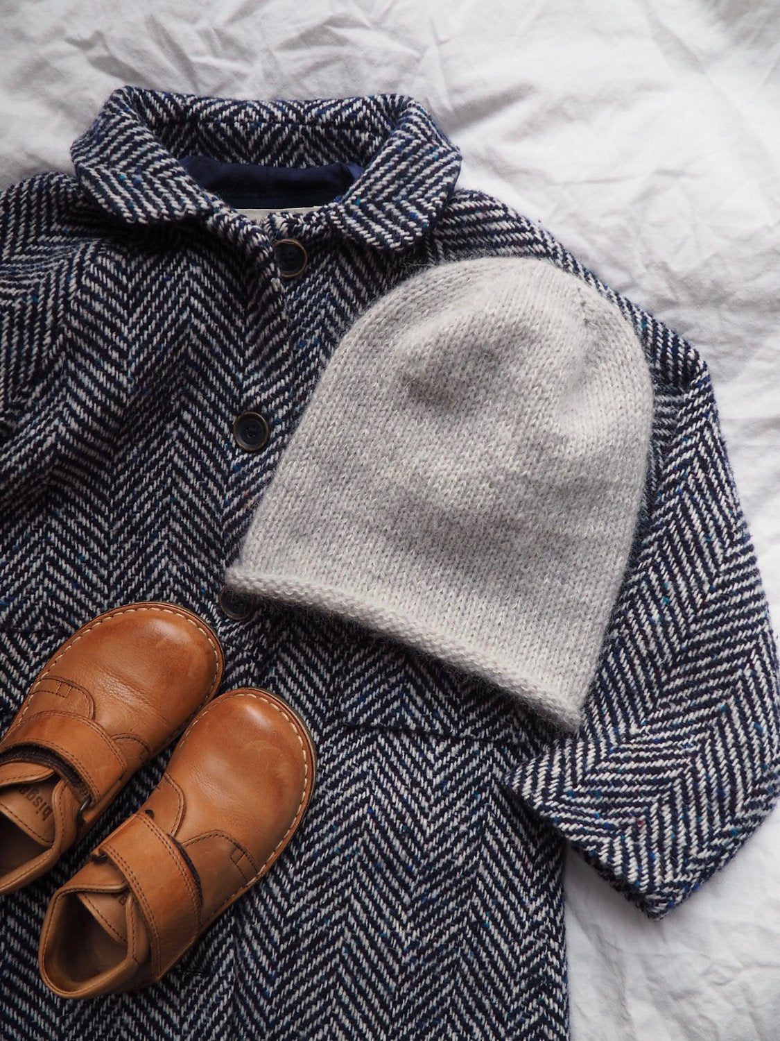Baggy Hat, Petite Knit. Knitting Pattern