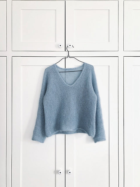 Cumulus Blouse, Petite Knit. Knitting Pattern