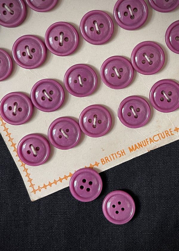 Vintage Buttons. Purple Rain SMALL 16mm
