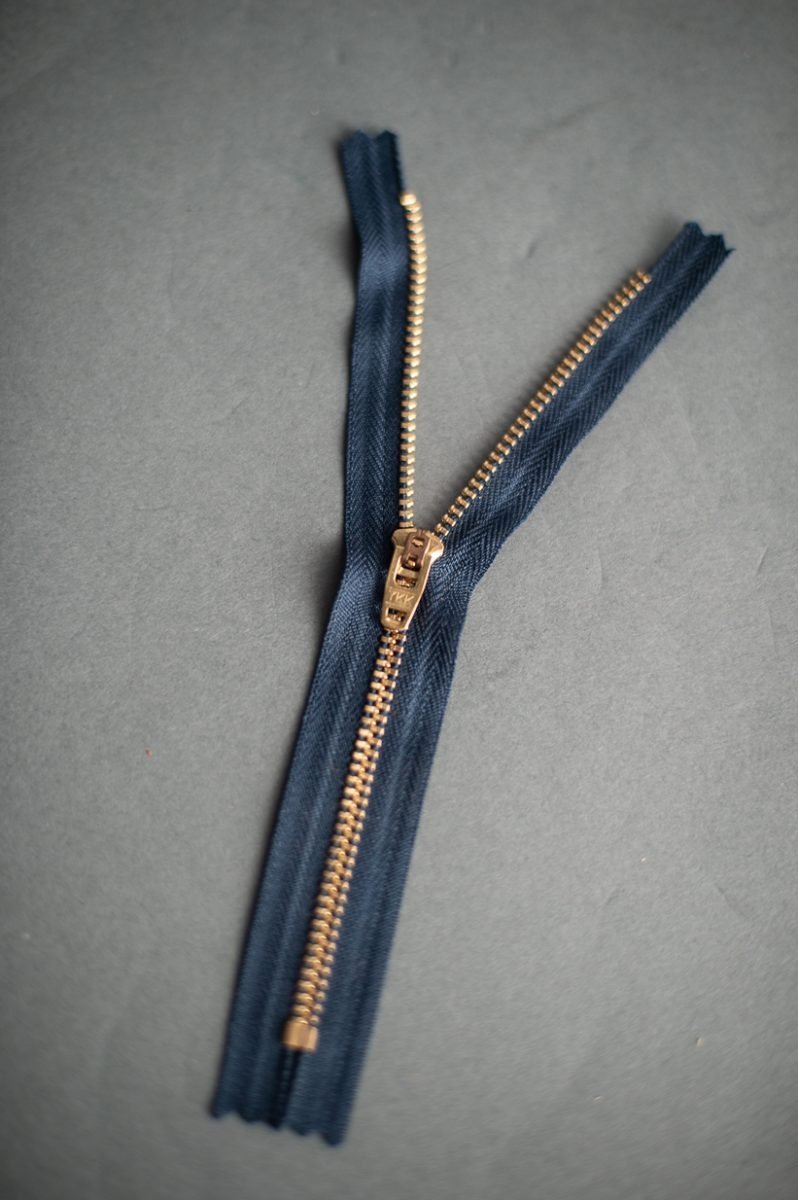 YKK Metal Brass Jeans Zip - Navy, 17.5cm