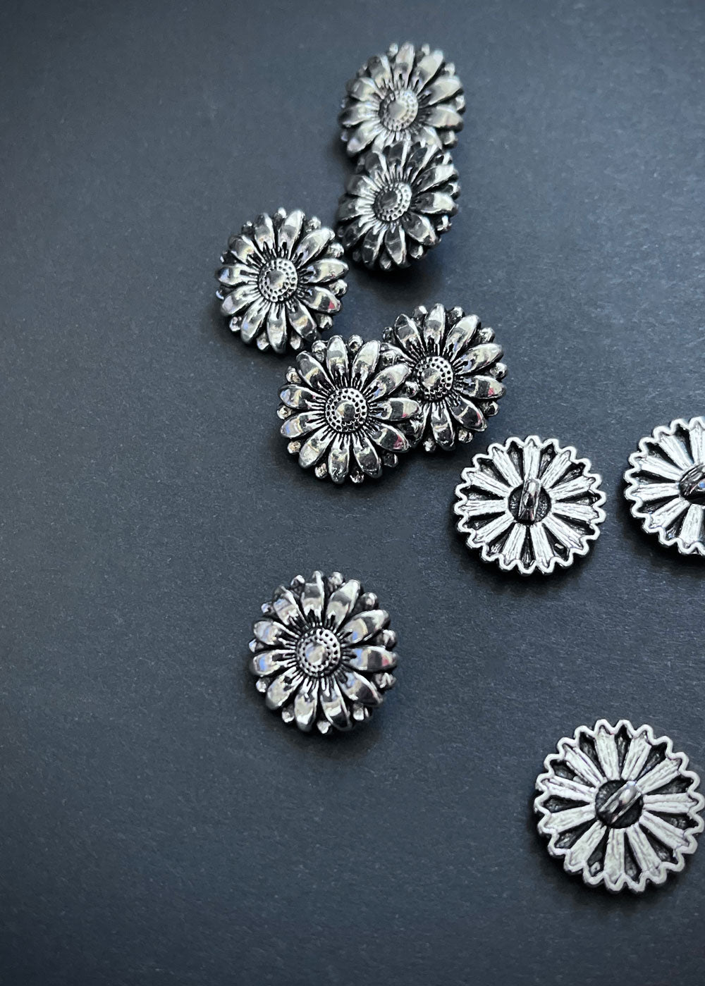 Metal Buttons - Daisy Flower 18mm