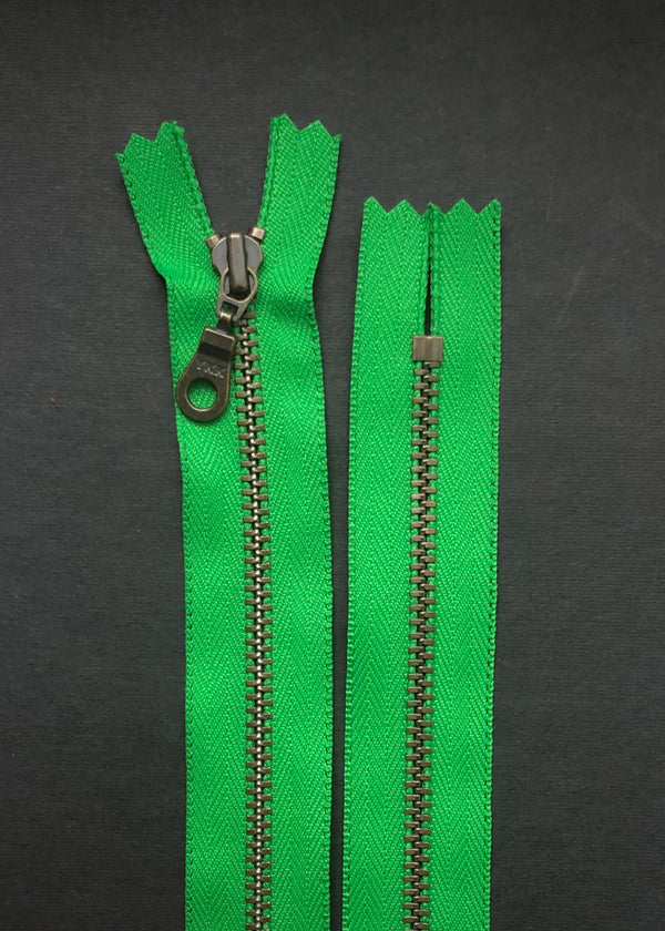 YKK Antique Brass Zip with Donut Pull, Emerald Green