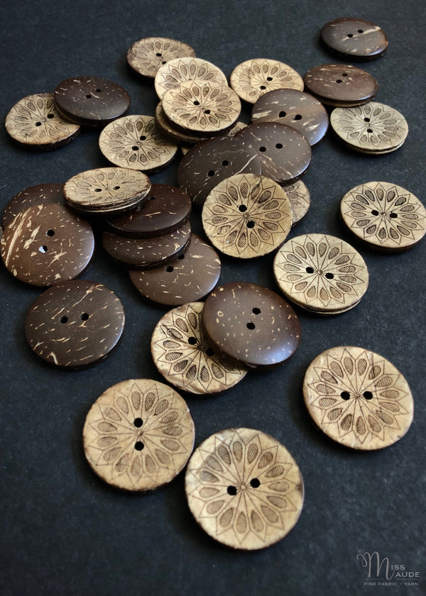 Coconut Shell Buttons, Star Flower. 28mm.