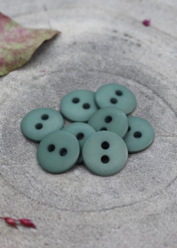 *Classic Matt Buttons. Cactus 10-15mm – Miss Maude