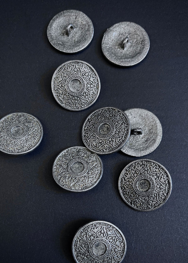 Posies Metal Button -  Antique Pewter 25mm