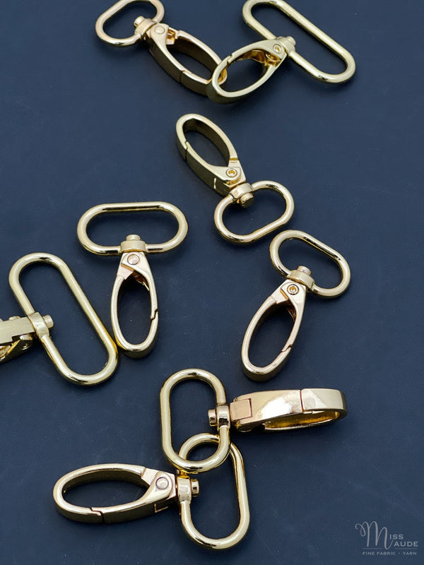 Oval Dog Clip Gold. Various Sizes